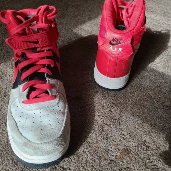 Sneakers - Picture 4 of 4